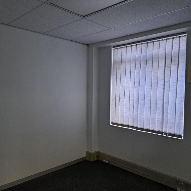 To Let commercial Property for Rent in Humerail Eastern Cape